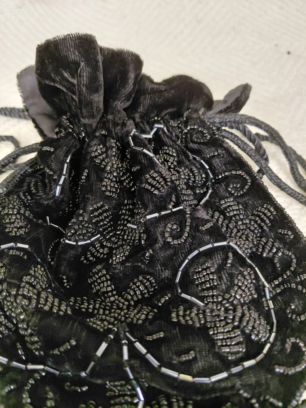 Velvet Beaded Drawstring Evening Bag - Black